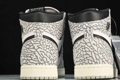 DZ5485-052 AIR HIGH OG 1 NIKE “Elephant” JORDAN 0816